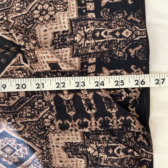 VINTAGE | Emanuel by Emanual Ungaro 100% Silk brown & black mosaic midi skirt - Picture 12 of 15